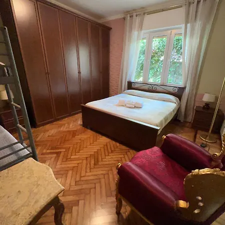 Casa Vacanze Sanremo Apartment *